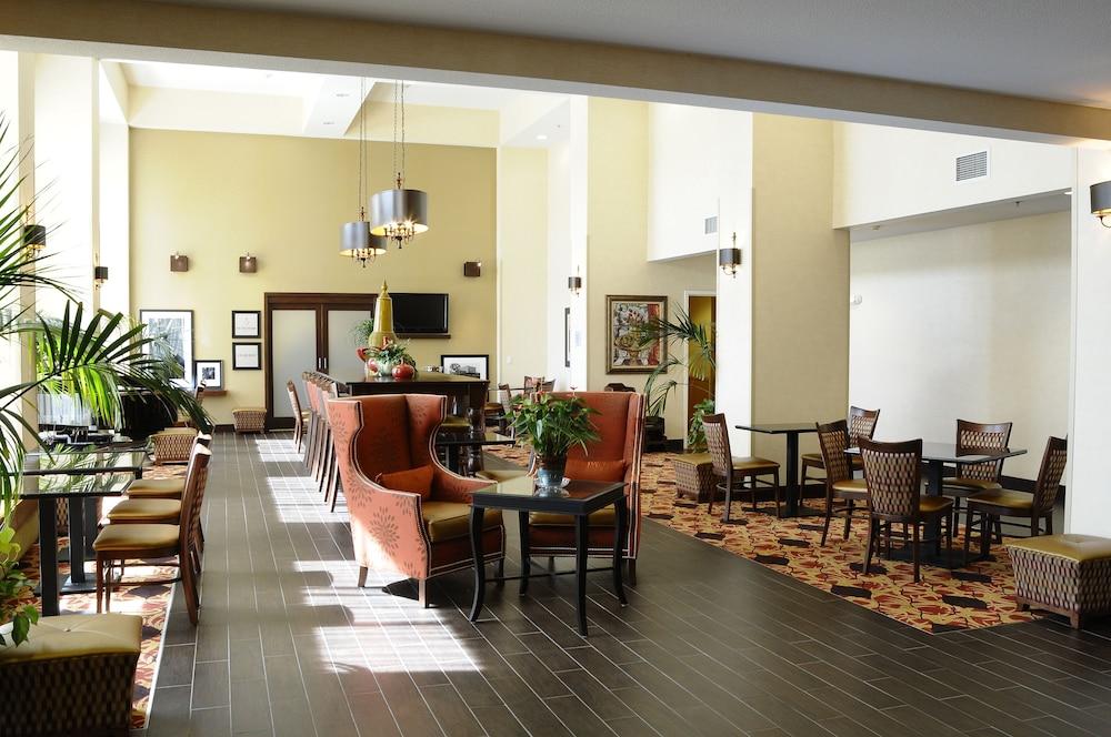 Hampton Inn & Suites Redding Extérieur photo