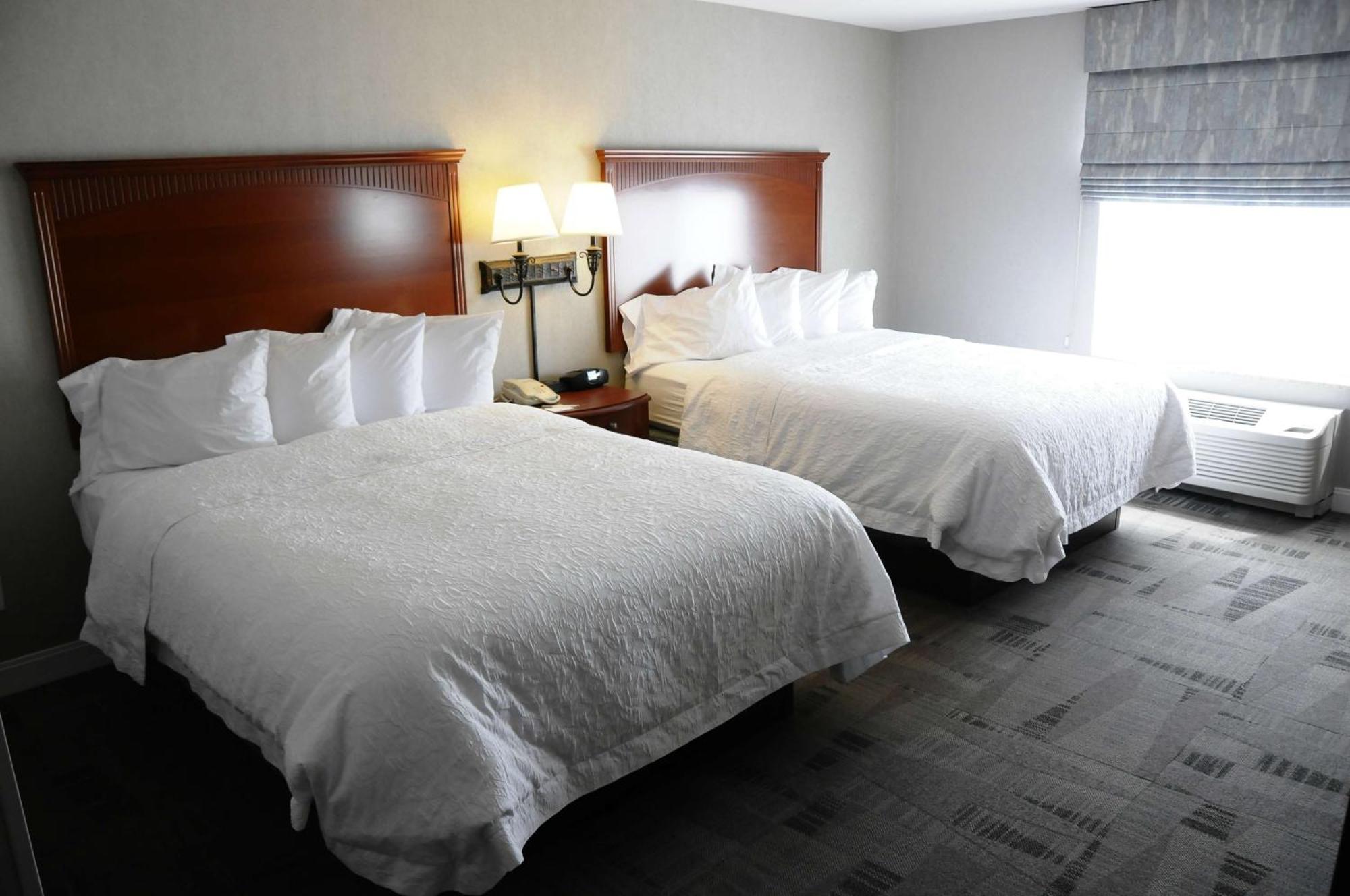 Hampton Inn & Suites Redding Extérieur photo