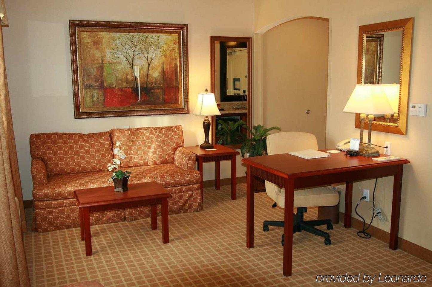 Hampton Inn & Suites Redding Extérieur photo